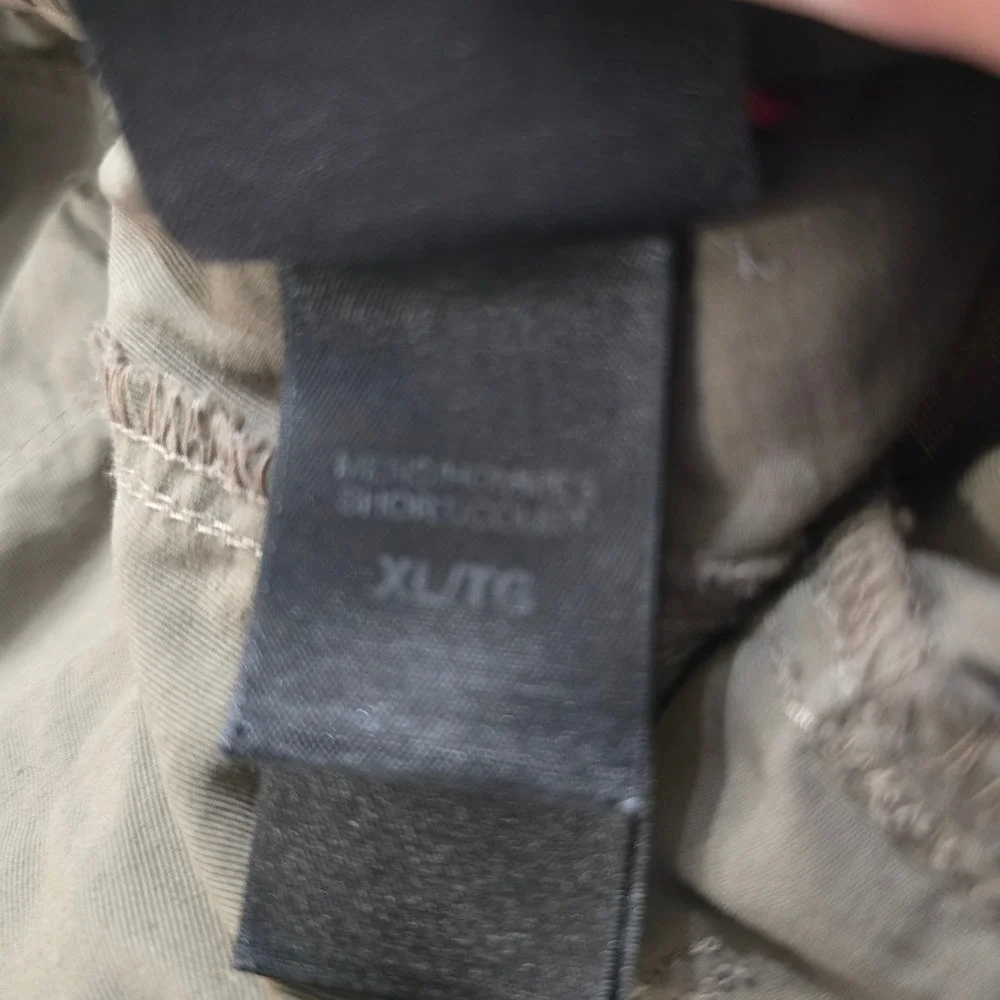 The‎ North Face Paramount Convertible Hiking Pants XL Short Olive Green